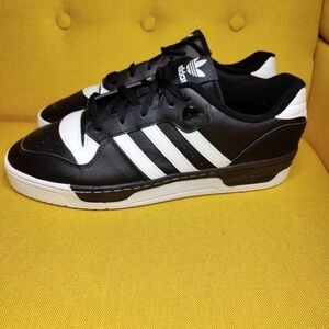 Adidas Rivalry Low Black White Leather 3 Stripe Athletic Mens Sneaker Sz 13 NWOT